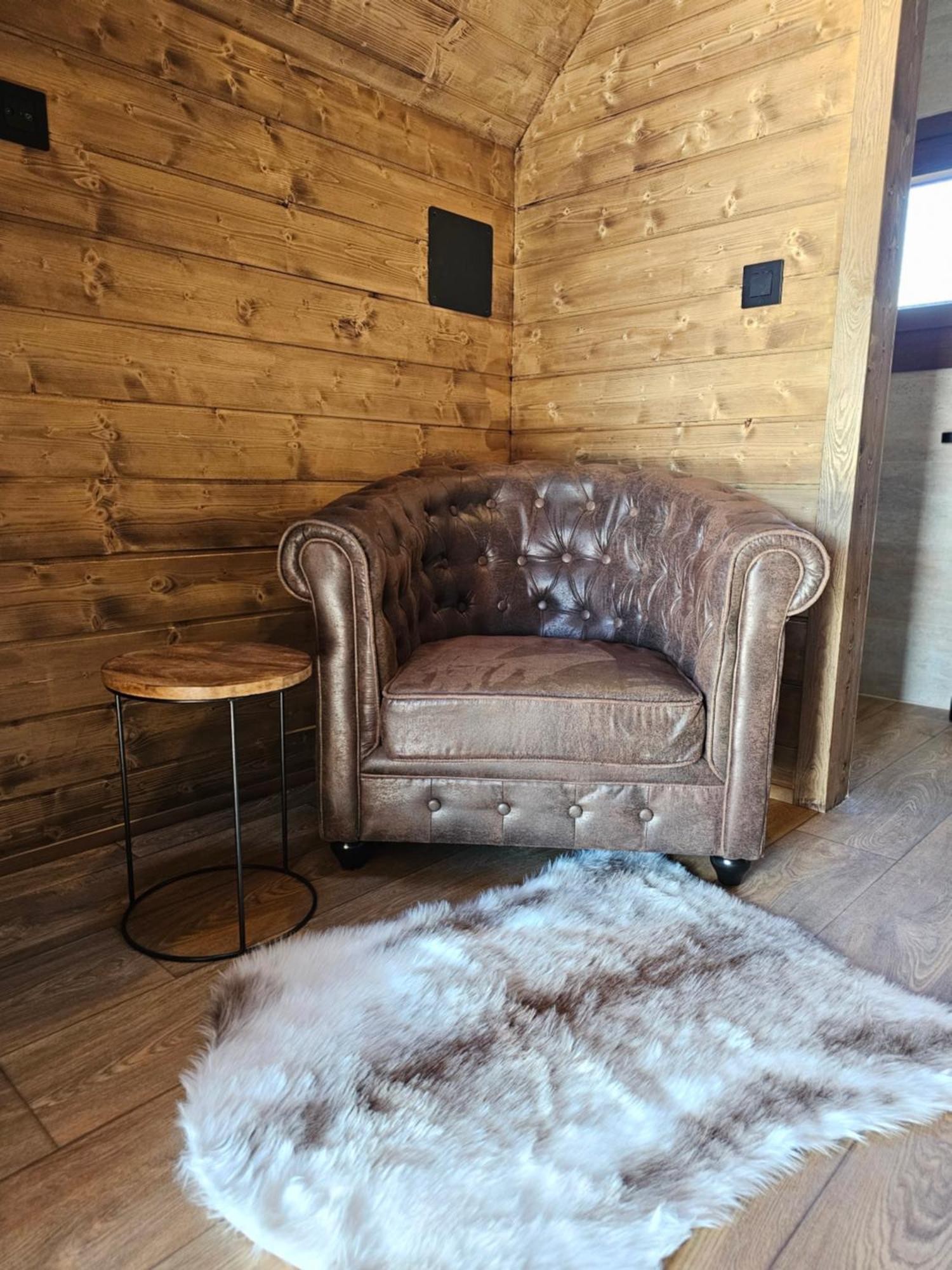 Cabanas De Les Flors Gramós Екстериор снимка